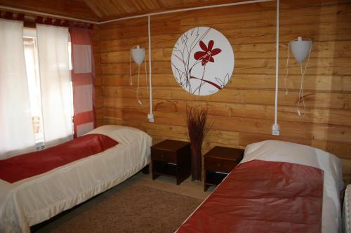 Baza Otdikha Zaimka Kamza — hotel in Gorno-Altaysk