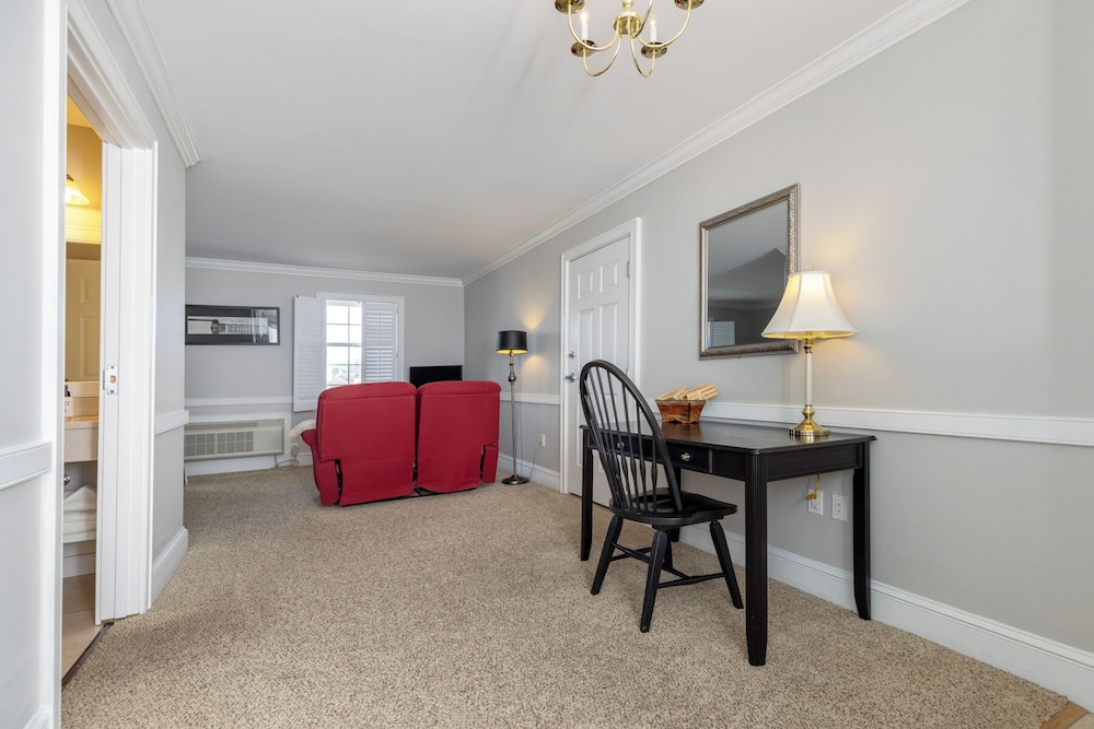 Selinsgrove Inn - photo 111