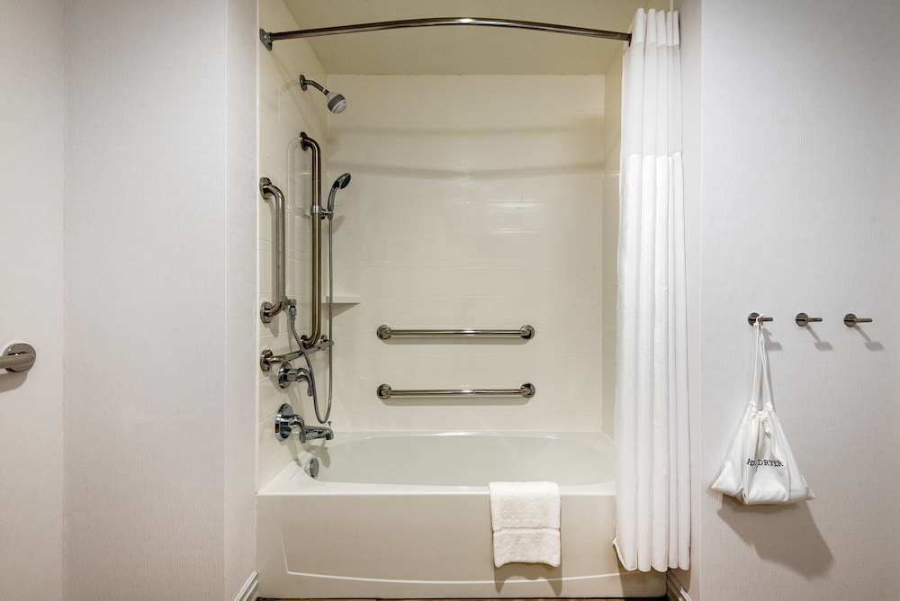 Hampton Inn & Suites West Melbourne Palm Bay Road - photo 23