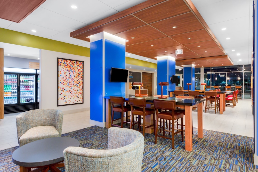 Holiday Inn Express and Suites Union Gap Yakima Area by IHG - photo 30