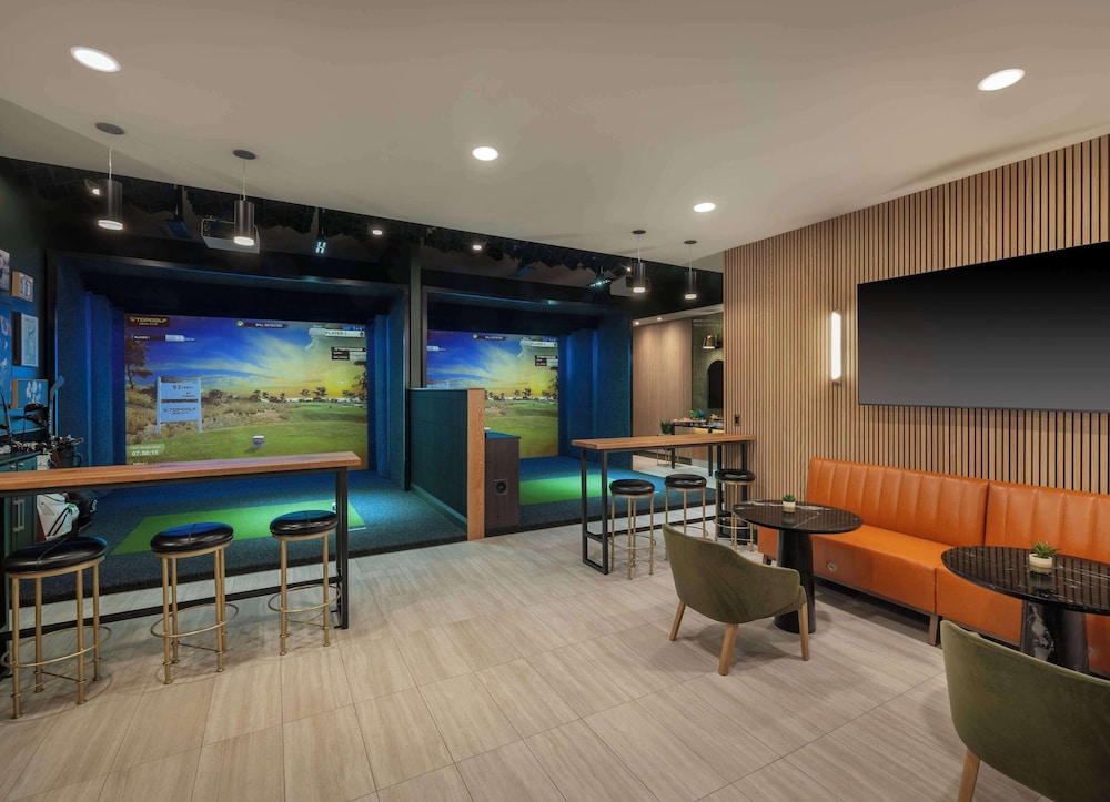 Hilton Indianapolis Hotel & Suites - photo 36