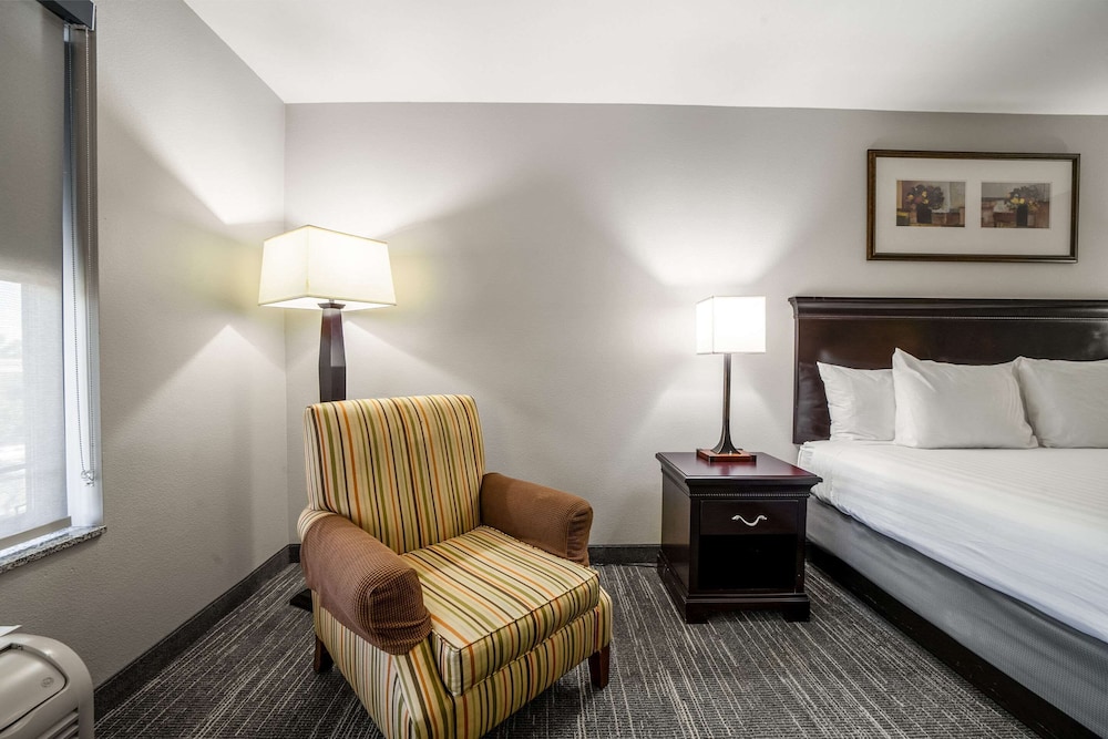 Country Inn & Suites by Radisson Ontario at Ontario Mills CA - photo 11