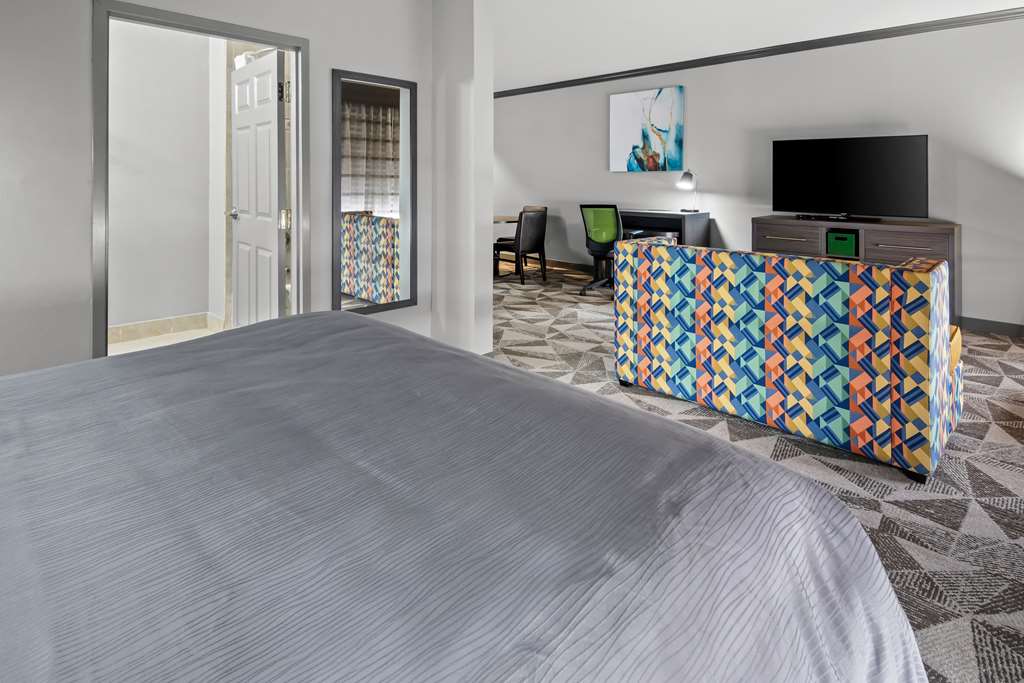 Big Country Hotel & Suites SureStay Collection by BW - photo 13
