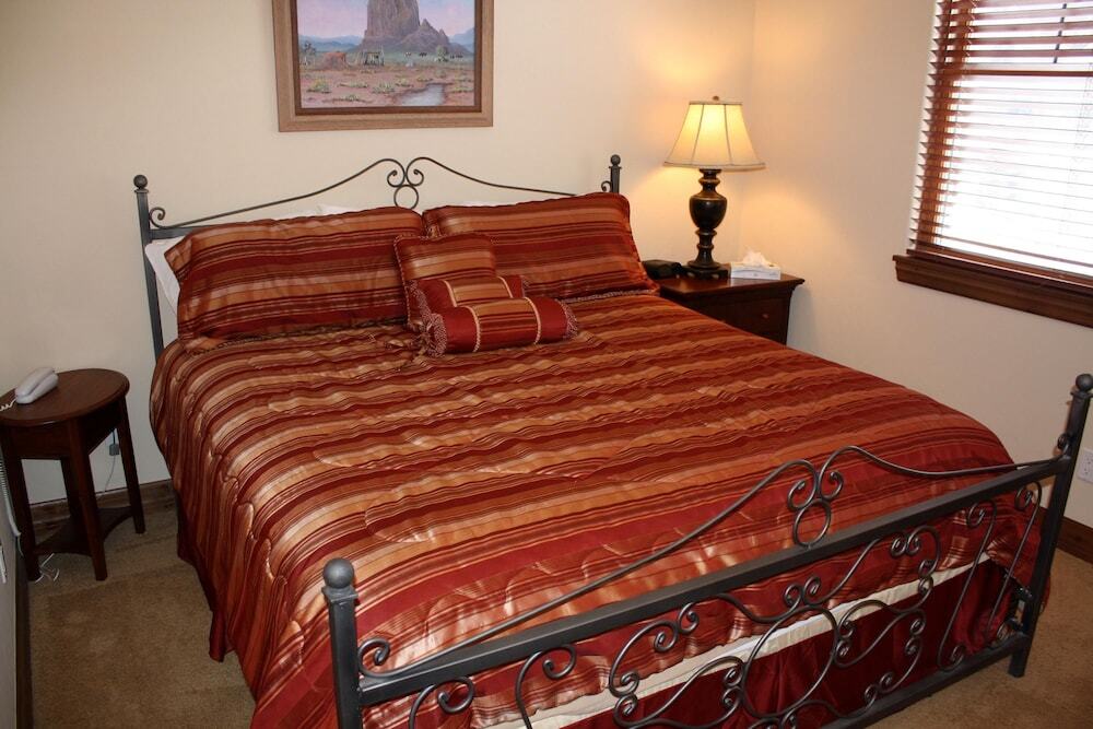 Iron Horse Resort 5064 Studio Room Condo — Winter Park