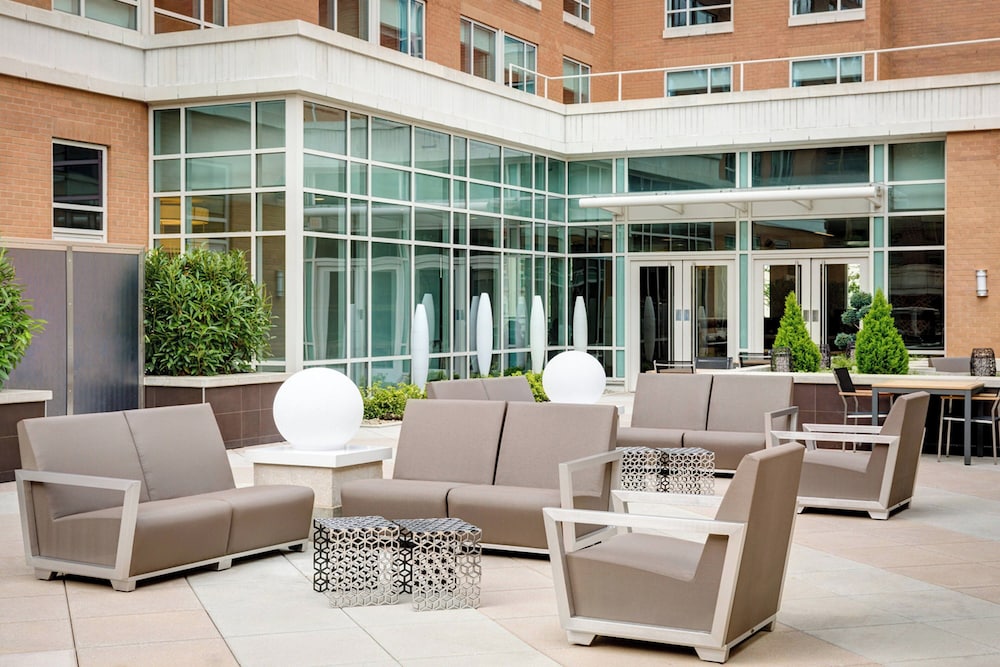 AC Hotel by Marriott National Harbor Washington D.C. Area - photo 39