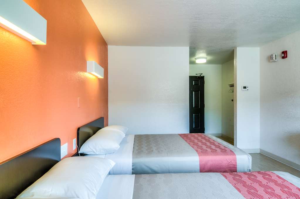 Motel 6 Arlington Heights IL Chicago North Central - photo 10