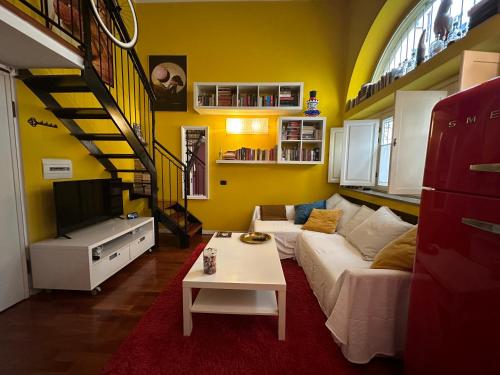 Sonnino 4 Cozy Flat near San Siro and City Life — 4-Star Luxury Hotel in Milan, Italy