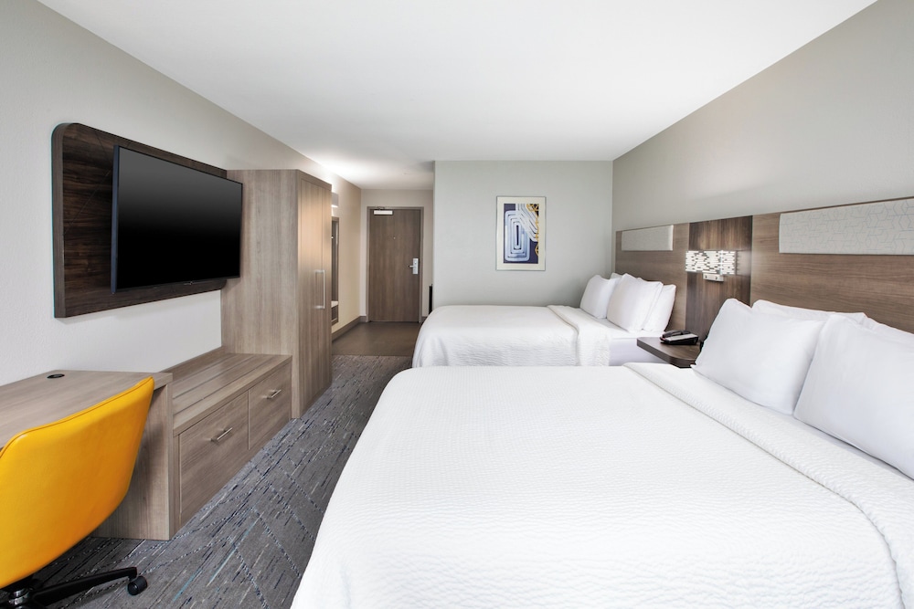 Holiday Inn Express & Suites W. Monroe by IHG - photo 19