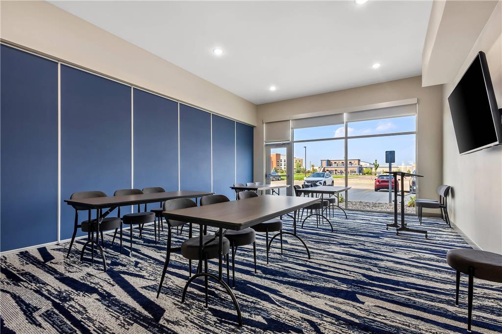 Comfort Inn & Suites at Sanford Sports Complex - photo 40