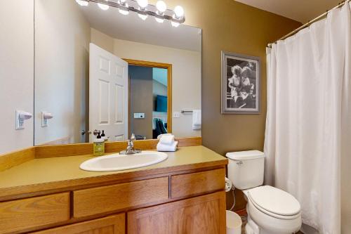 East Wenatchee Serenity Hills — 4-Star Luxury Hotel in East Wenatchee Bench, United States