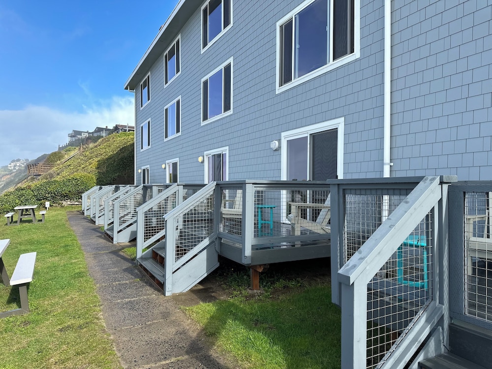 West Beach Suites - photo 131