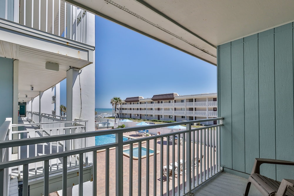 Coastal Waters Inn - photo 204
