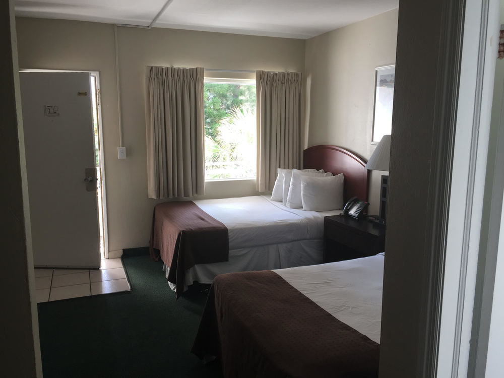 Bahia Cabana Beach Resort - photo 27