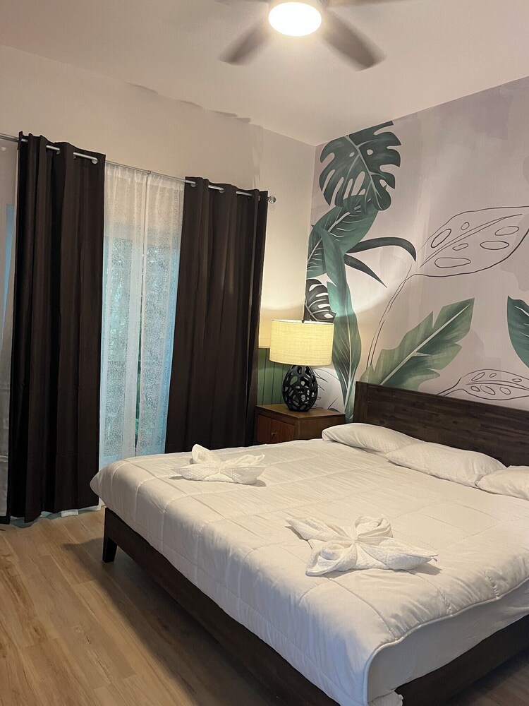 Wild Ginger Hotel - photo 13