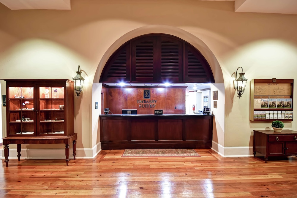 Embassy Suites by Hilton Charleston Historic District - photo 7