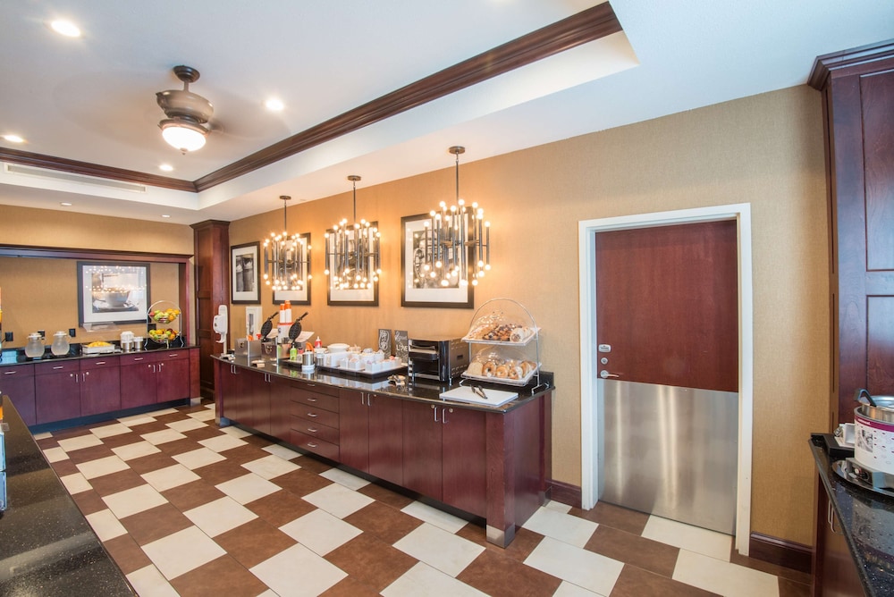 Hampton Inn Kingston - photo 19