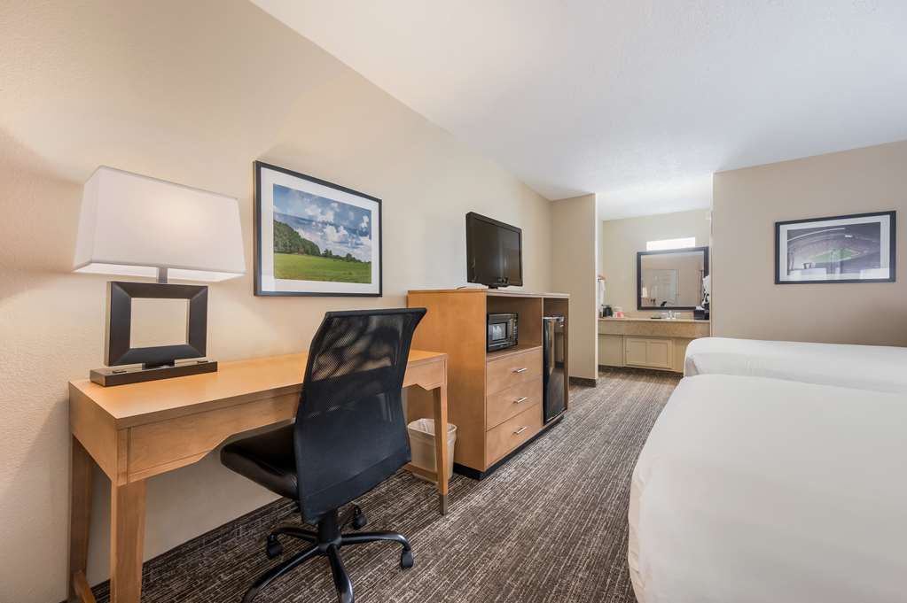 Best Western University Inn - photo 18