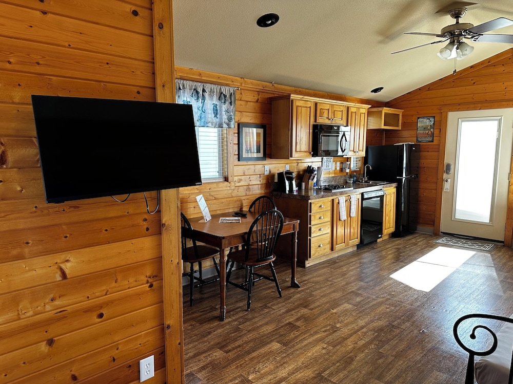 Westport Marina Cottages - photo 24