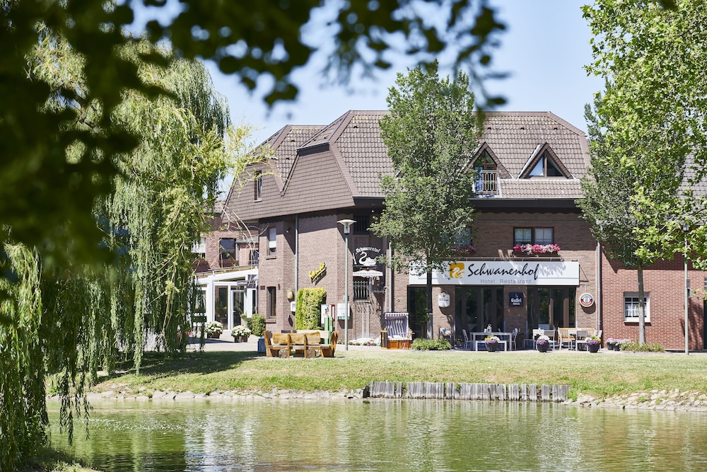 Schwanenhof Hotel und Restaurant — hotel in Erkelenz