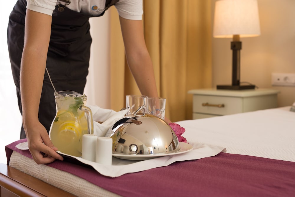 מזון ומשקאות