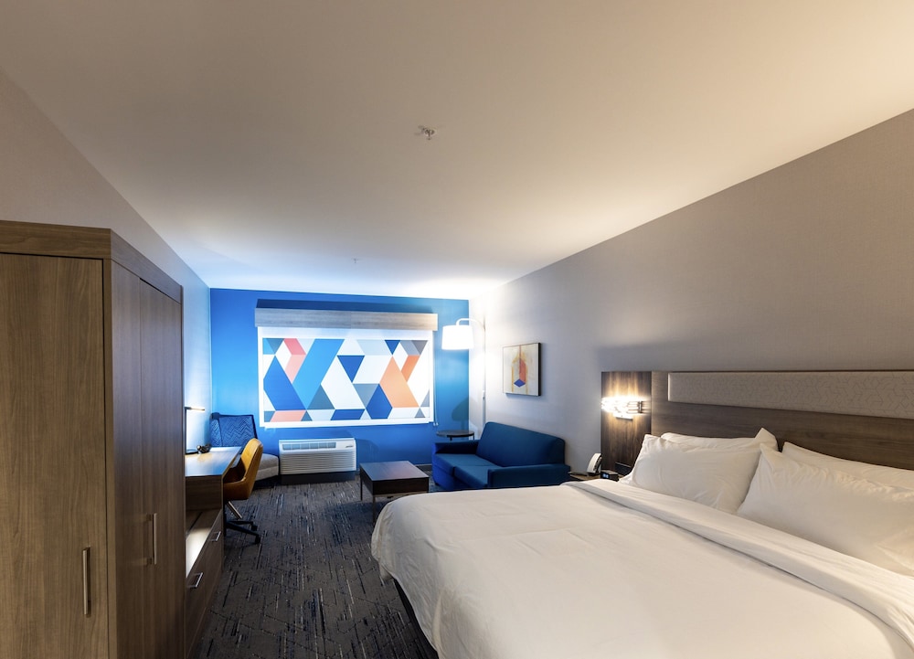 Holiday Inn Express & Suites Harrisonburg University Area by IHG - photo 23