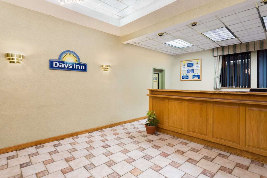 Days Inn by Wyndham Biscoe - photo 2