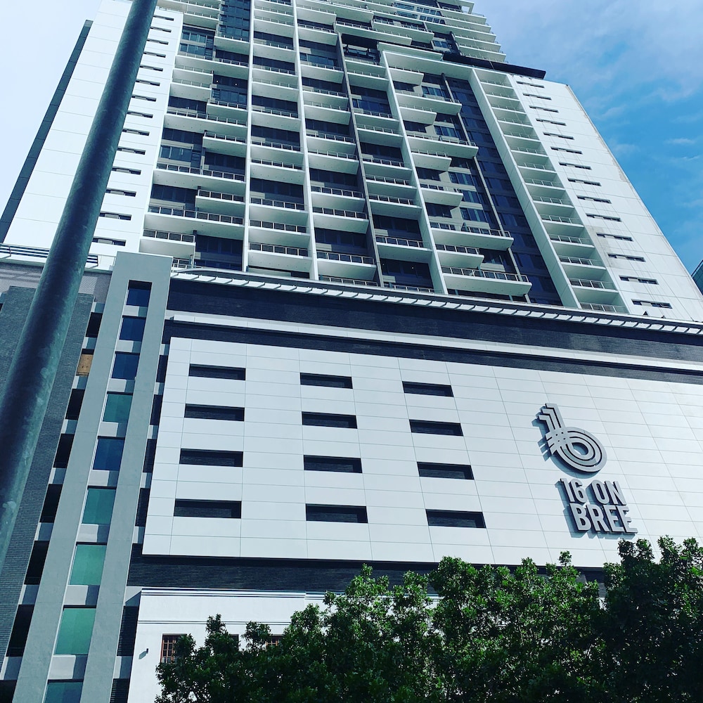 Urban Elephant 16 on Bree — 4-Star Luxury Hotel in Cape Town, South Africa