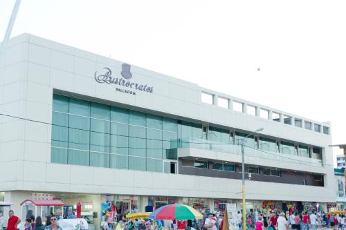 Complex Aristrocratos - carbon neutral hotel in Constanta