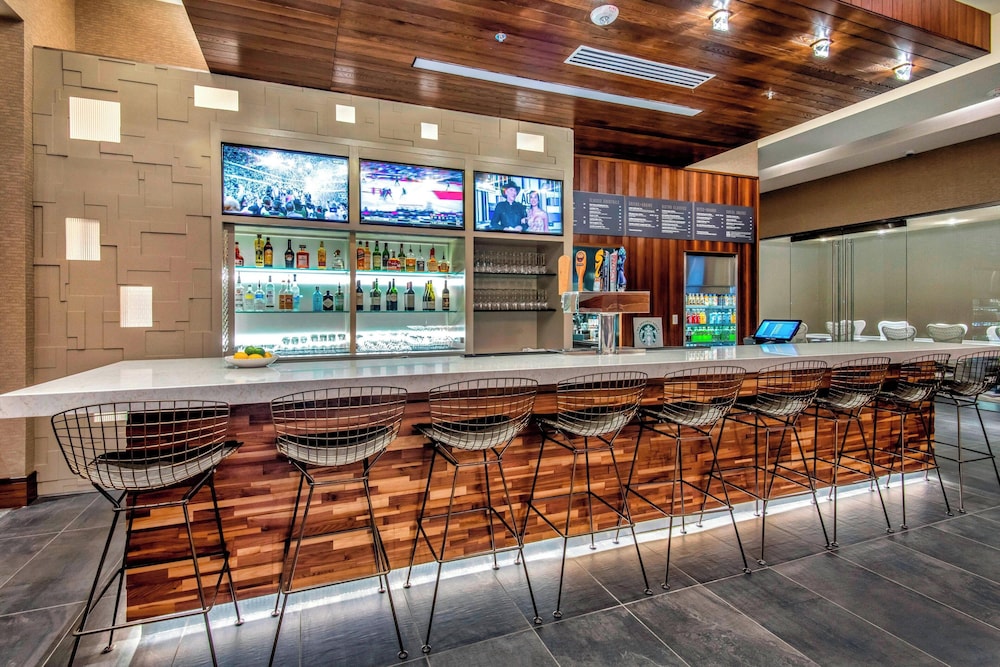 Courtyard by Marriott Raleigh Cary Parkside Town Commons - photo 38