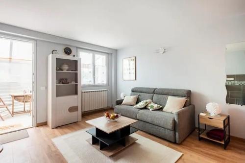 Studio Clos Edeen - carbon neutral hotel in Unknown City