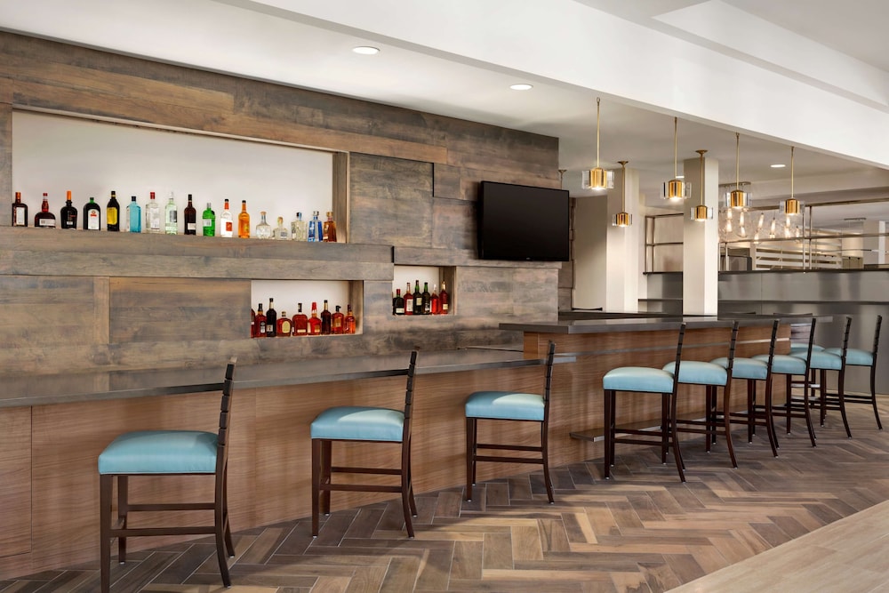Embassy Suites by Hilton McAllen Convention Center - photo 44