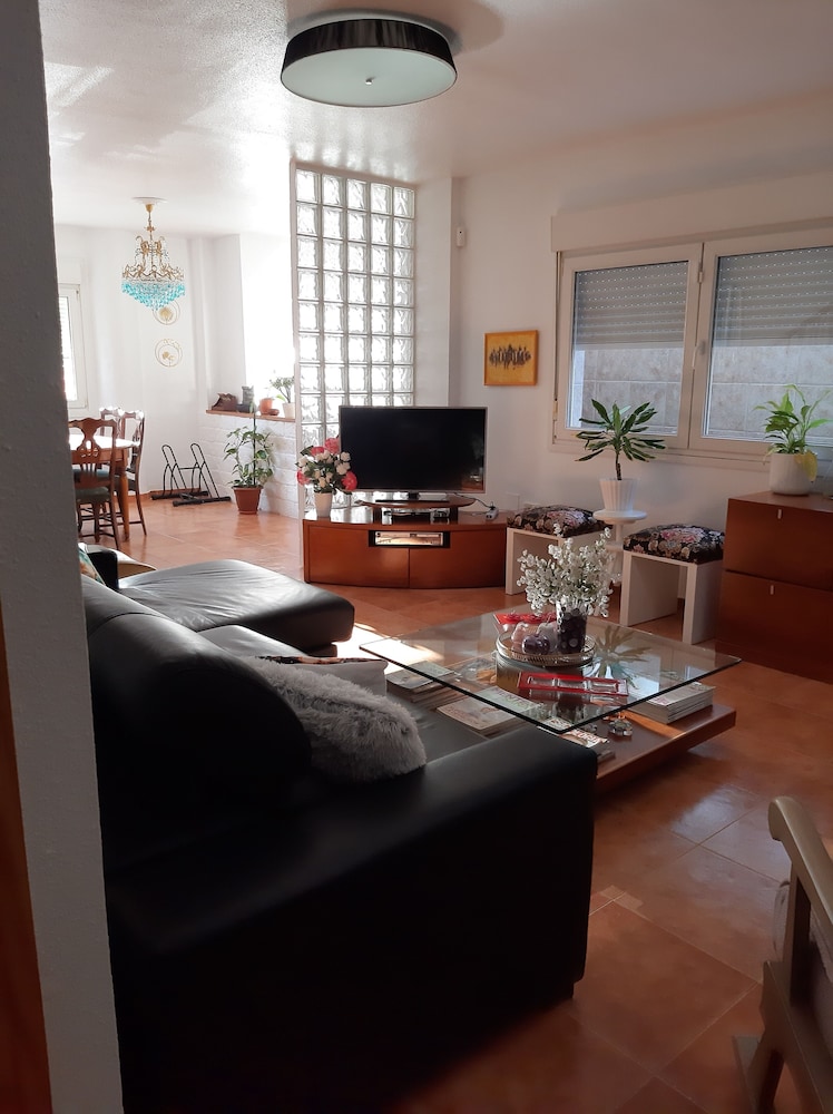 Avileña Tropical En Aguadulce in Roquetas De Mar, Spain