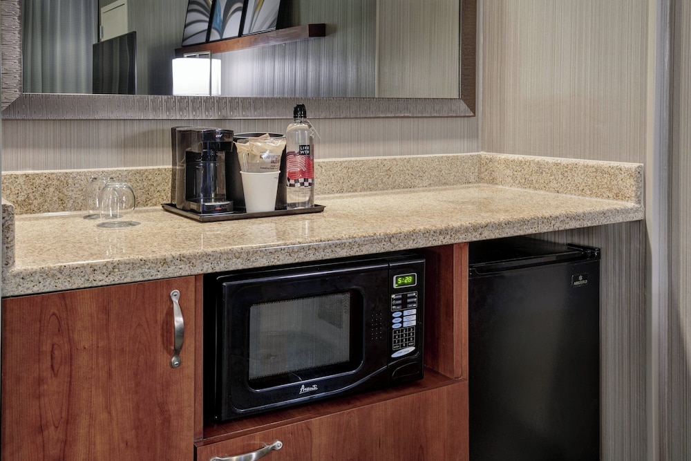 Courtyard by Marriott Chicago Oakbrook Terrace - photo 8