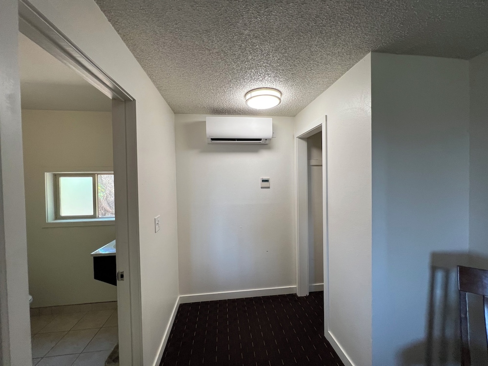 Port Townsend Inn - photo 22