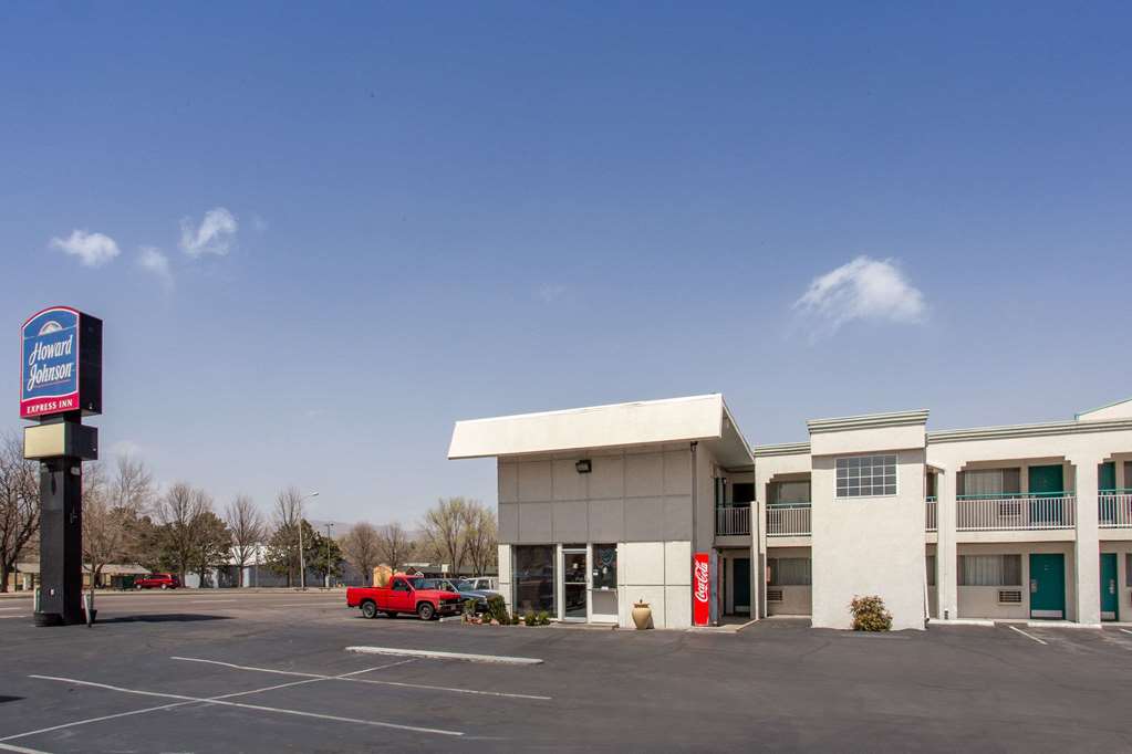 Howard Johnson Express Inn Colorado Springs