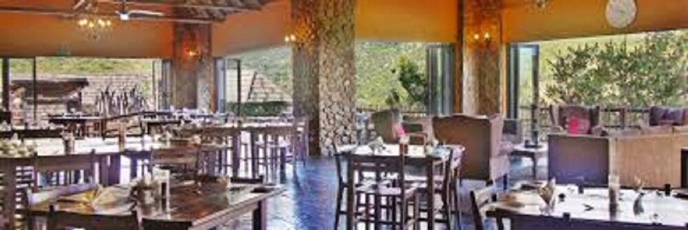 Mabalingwe Uzuri Game Lodge — 4-Star Luxury Hotel in Bela Bela, South Africa