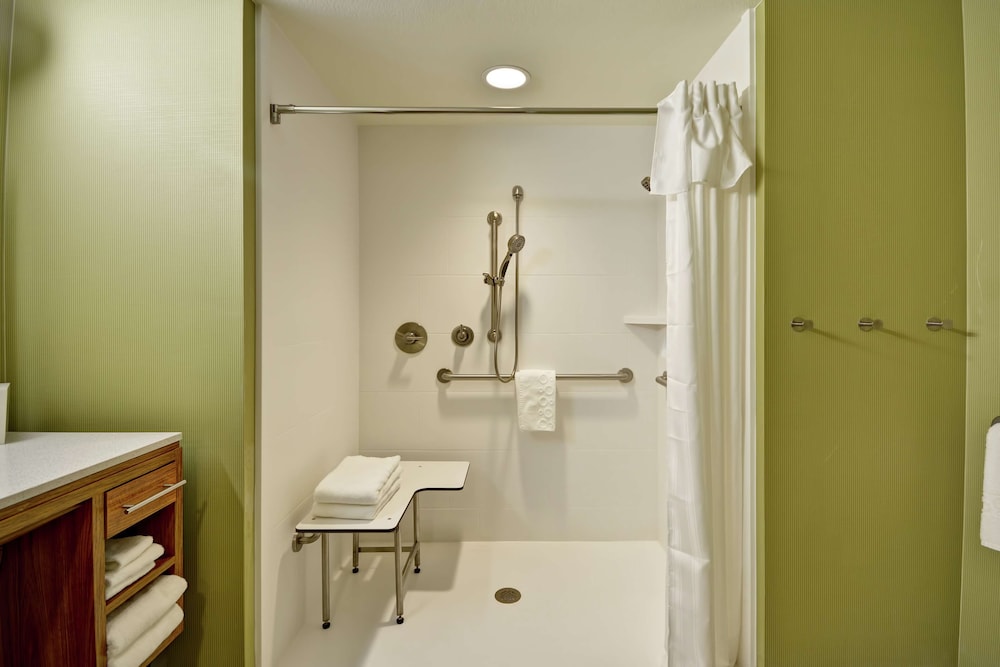 Home2 Suites by Hilton Rapid City - photo 32