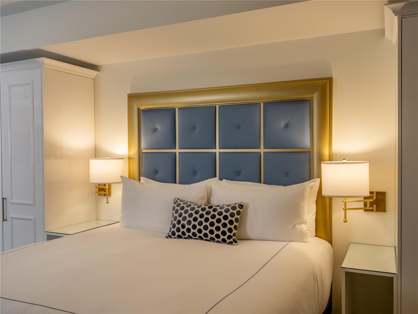 The Adelphi Hotel - photo 160