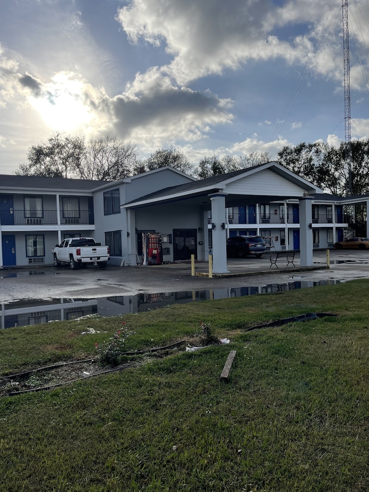 Kinder Inn — hotel in Kinder