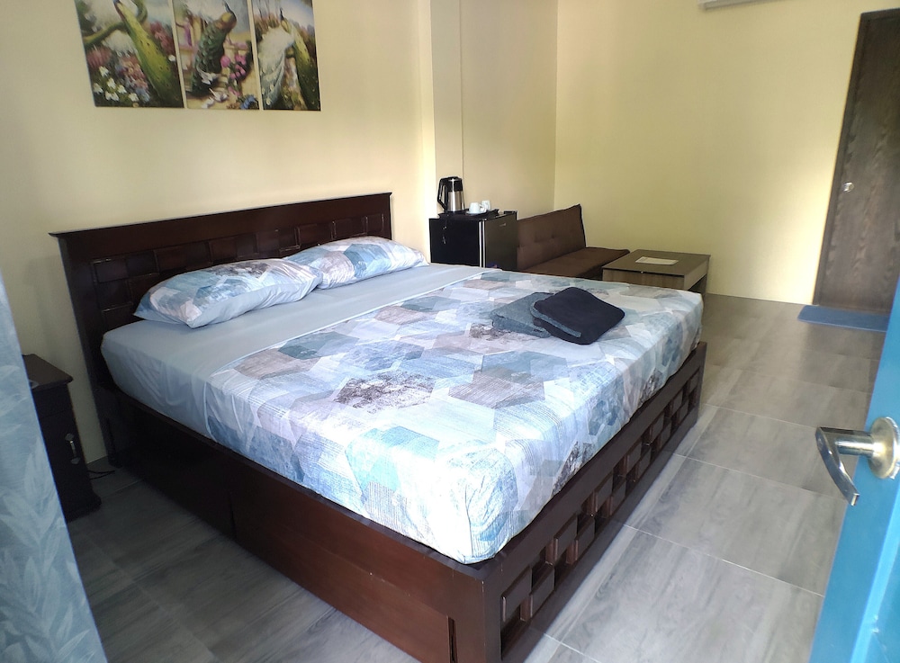 Room your Perfect Hideaway Uncompromise in Santa Fe, Philippines