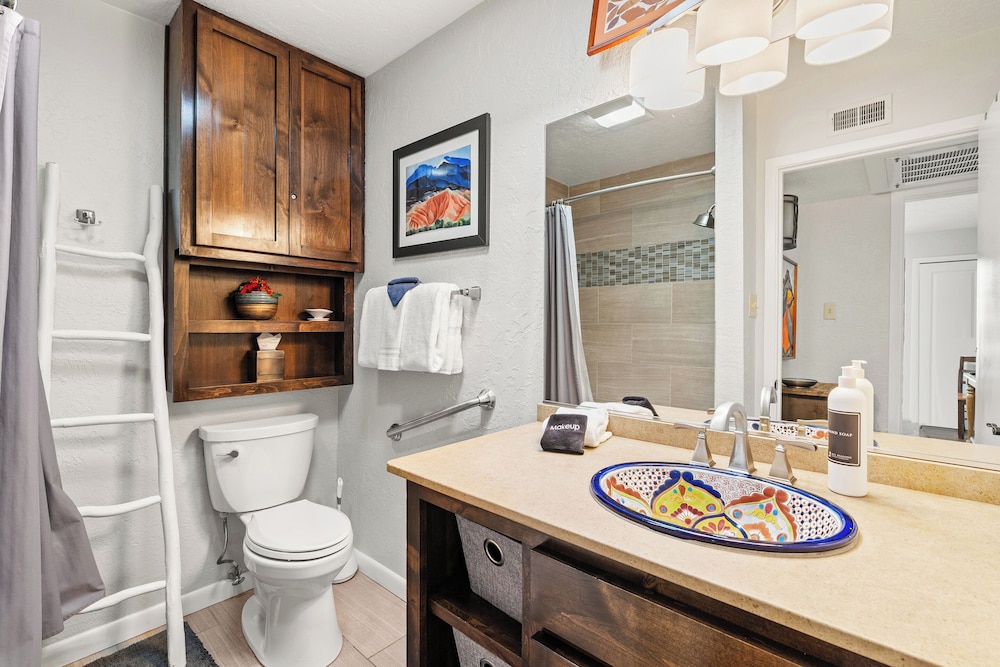 Fort Marcy Suites by All Seasons Resort Lodging - photo 108