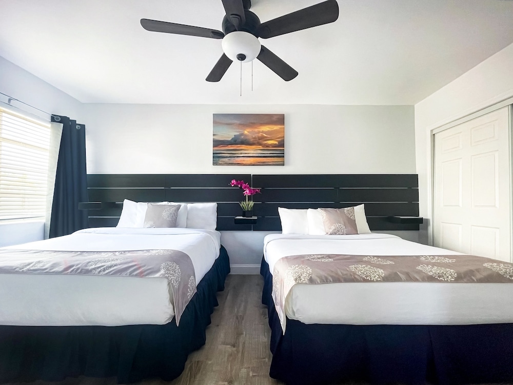 Hollywood Beach Hotels - photo 20
