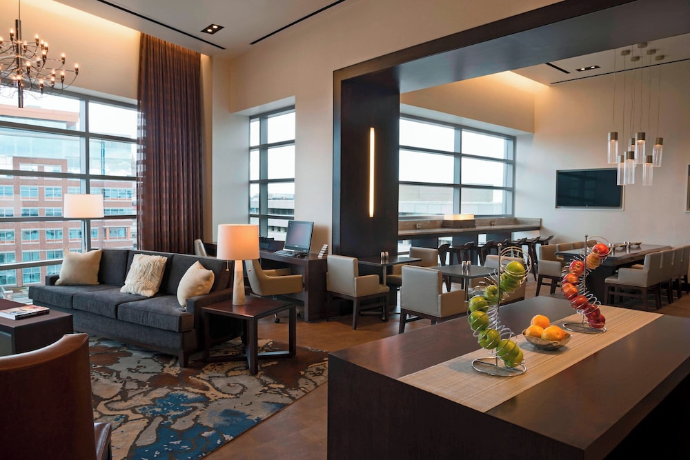 Buffalo Marriott At Lecom Harborcenter - photo 38