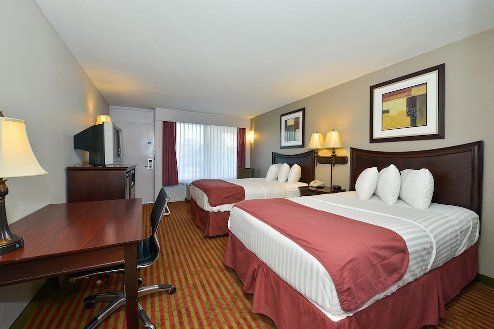 The Dels Pittsburg - photo 20