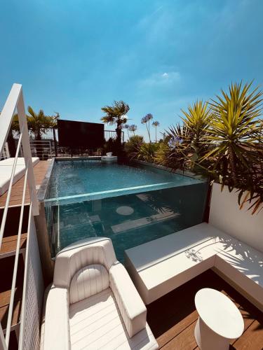 SkyJungle luxury penthouse private pool and spa — 4-Star Luxury Hotel in Milan, Italy