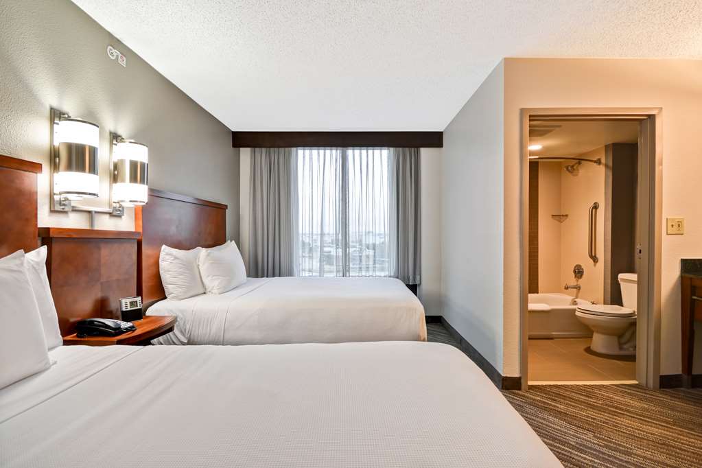 Hyatt Place Baton Rouge I 10 - photo 24