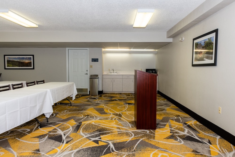 Twin Mountain Inn & Suites - photo 81