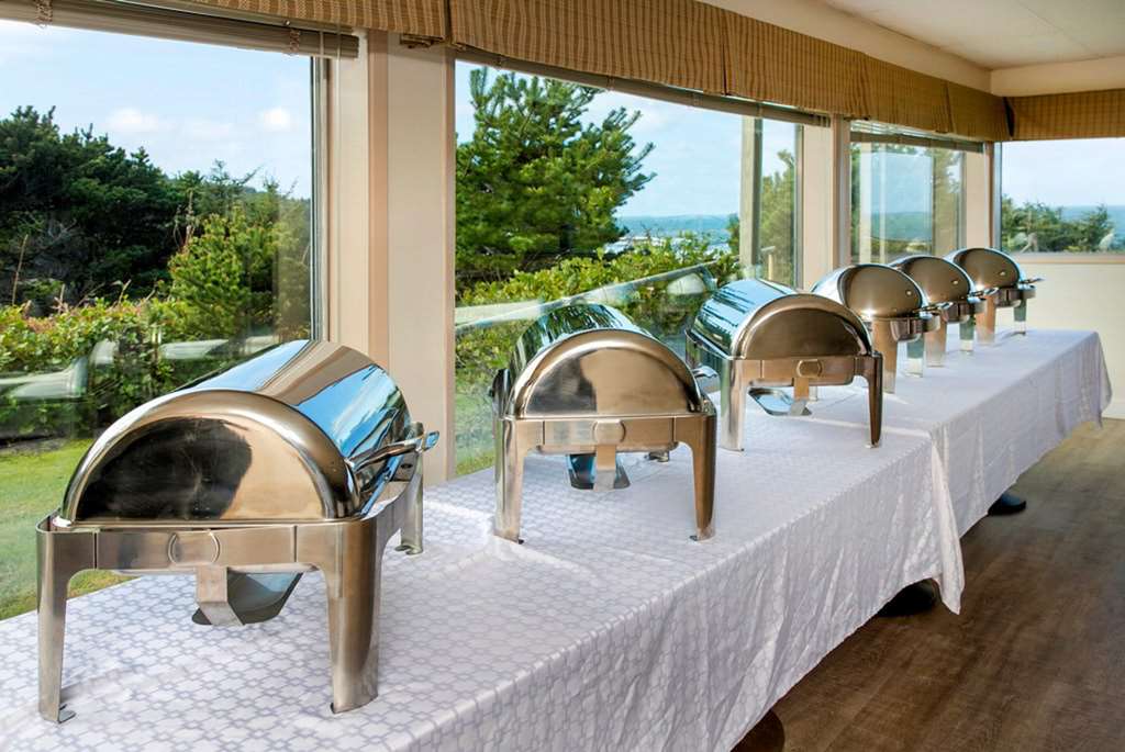 Clarion Inn Surfrider Resort - photo 40