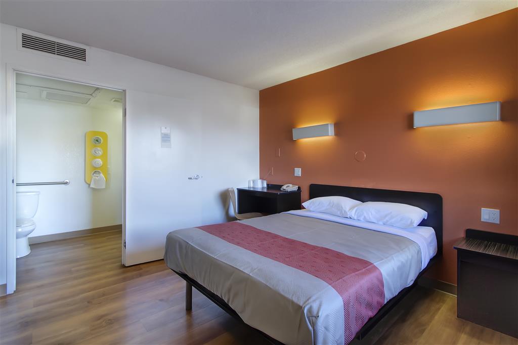 Motel 6 Capitol Heights MD Washington - photo 11