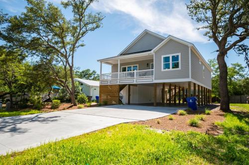 Suga Shack by Oak Island Accommodations - photo 35
